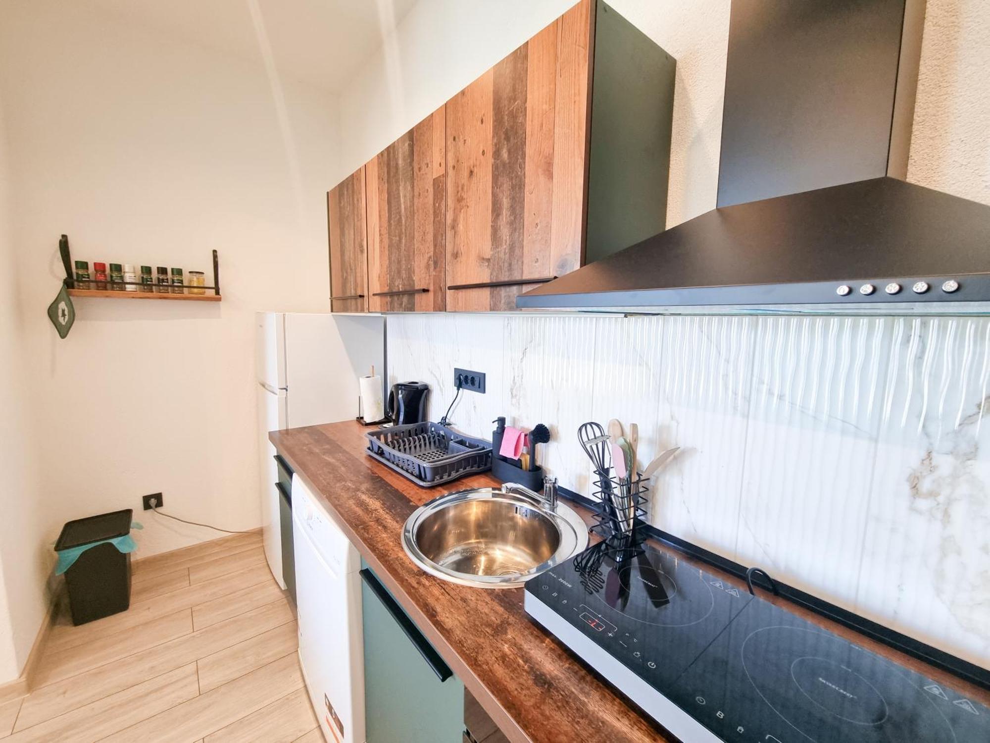 Apartmani 1 Pinezici מראה חיצוני תמונה